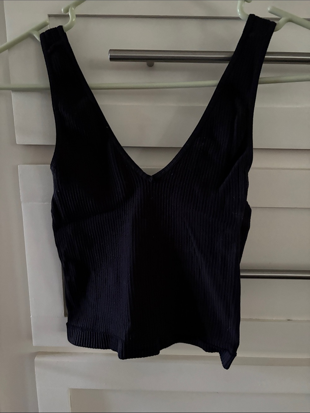 Sleeveless V-Neck Ribbed Tank Top - Black